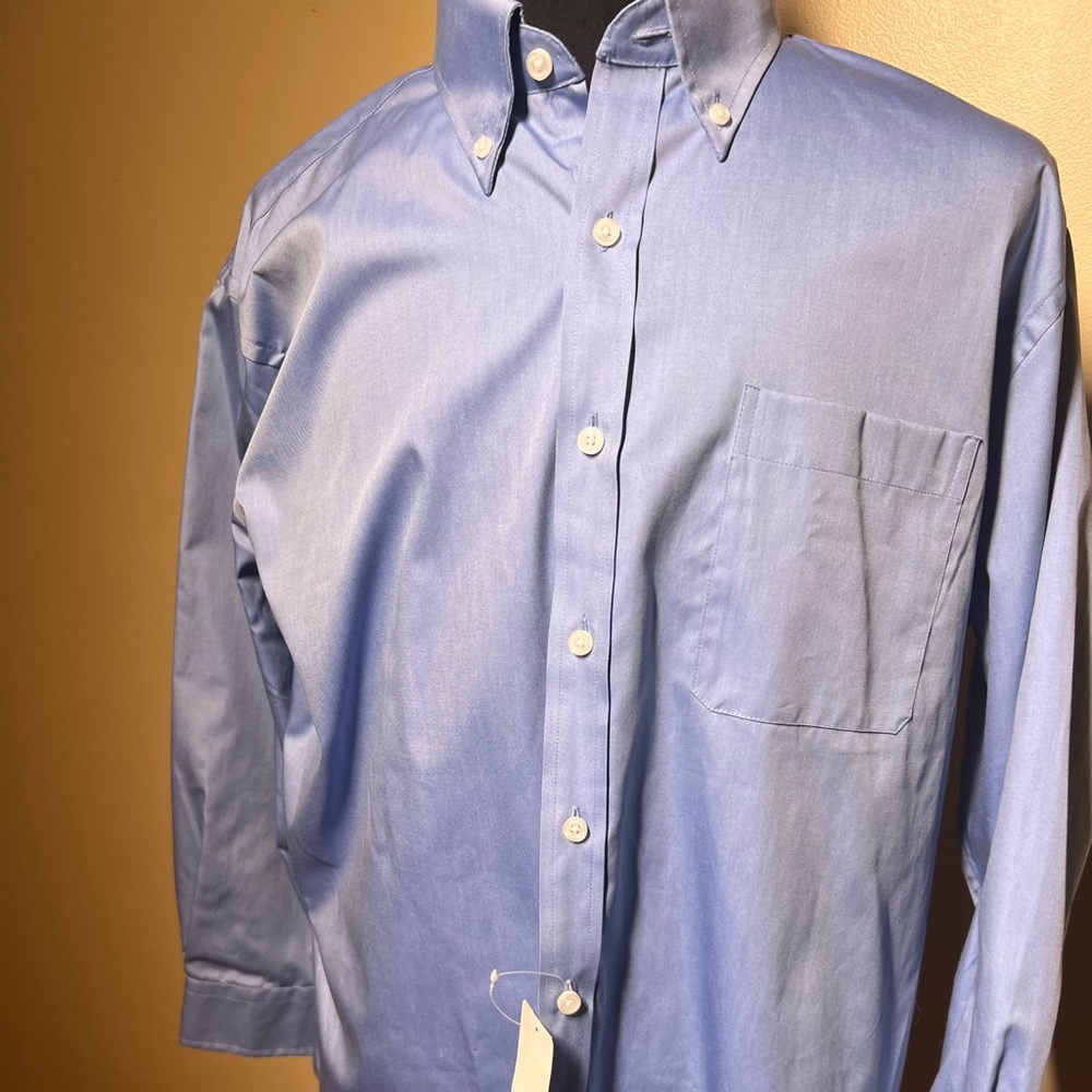 🔥Damon dress shirt steel blue 171/2 32/33 sleeve. Excellent quality NWT.🔥